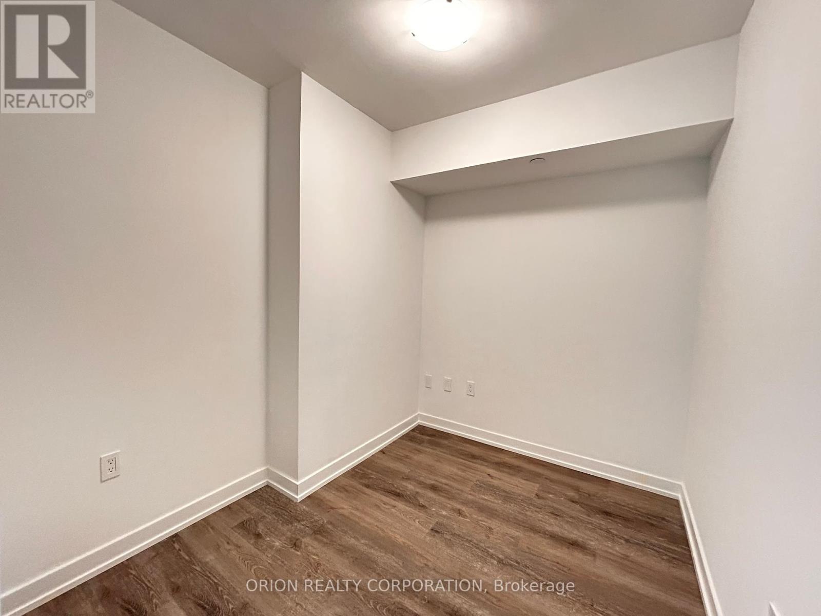 807 - 556 Marlee Avenue, Toronto, Ontario  M6B 0B1 - Photo 5 - W12421252