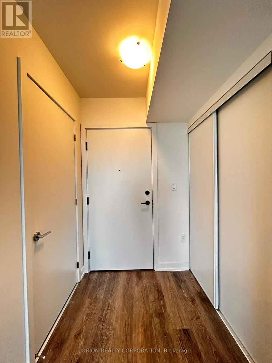 807 - 556 Marlee Avenue, Toronto, Ontario  M6B 0B1 - Photo 2 - W12421252