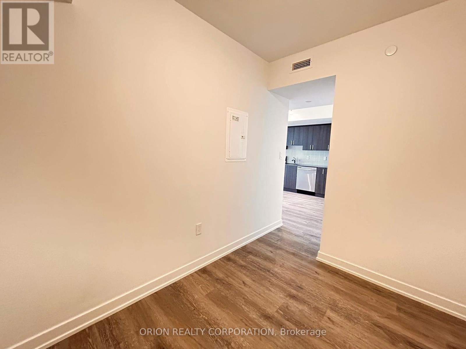 807 - 556 Marlee Avenue, Toronto, Ontario  M6B 0B1 - Photo 10 - W12421252