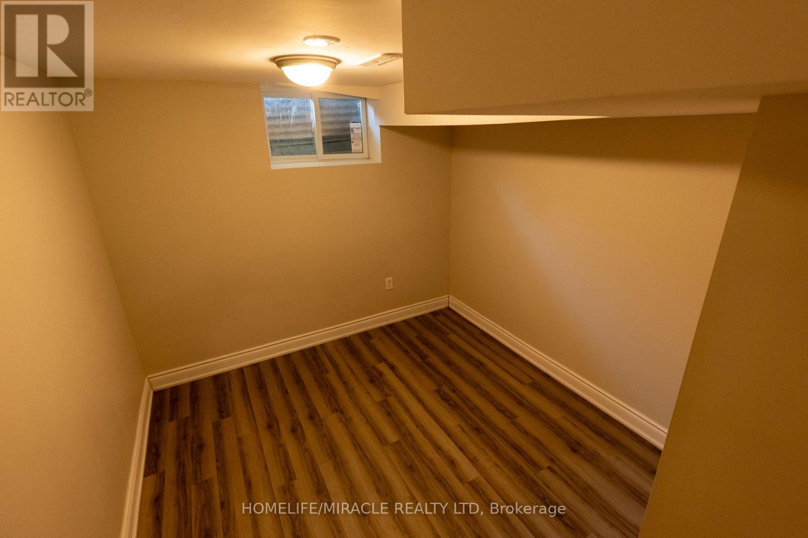 12 Brubeck Road, Toronto, Ontario  M9M 1W7 - Photo 20 - W12421675