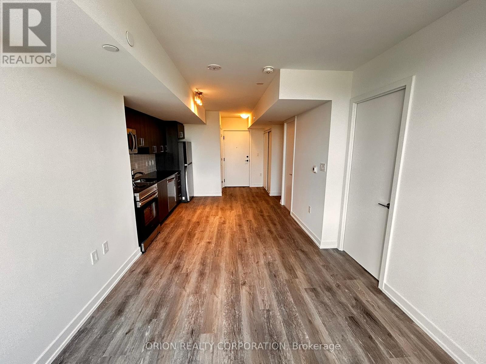 807 - 556 Marlee Avenue, Toronto, Ontario  M6B 0B1 - Photo 16 - W12421252