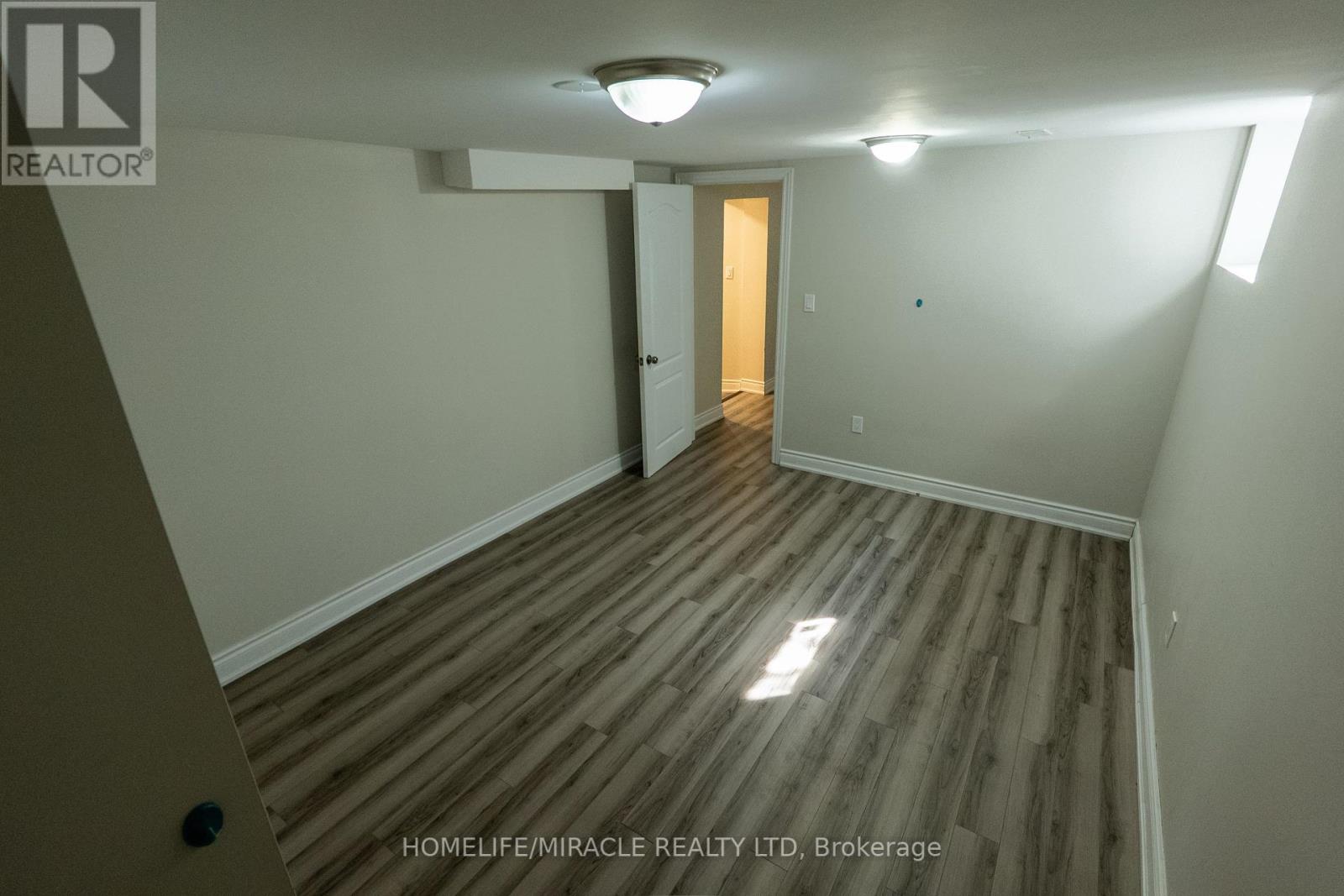 12 Brubeck Road, Toronto, Ontario  M9M 1W7 - Photo 16 - W12421675