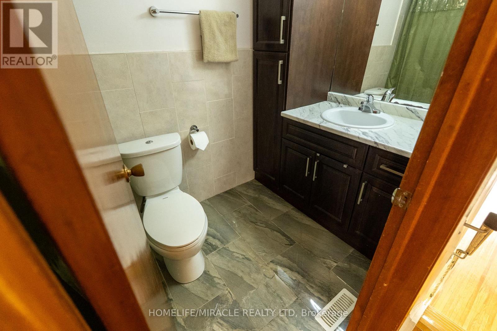 12 Brubeck Road, Toronto, Ontario  M9M 1W7 - Photo 50 - W12421675