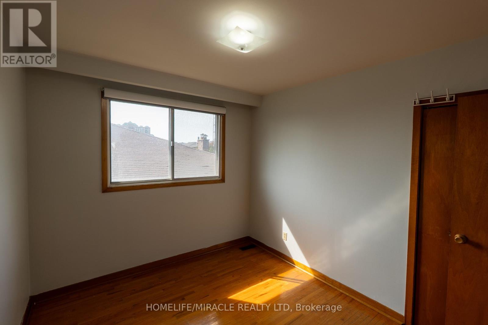 12 Brubeck Road, Toronto, Ontario  M9M 1W7 - Photo 47 - W12421675