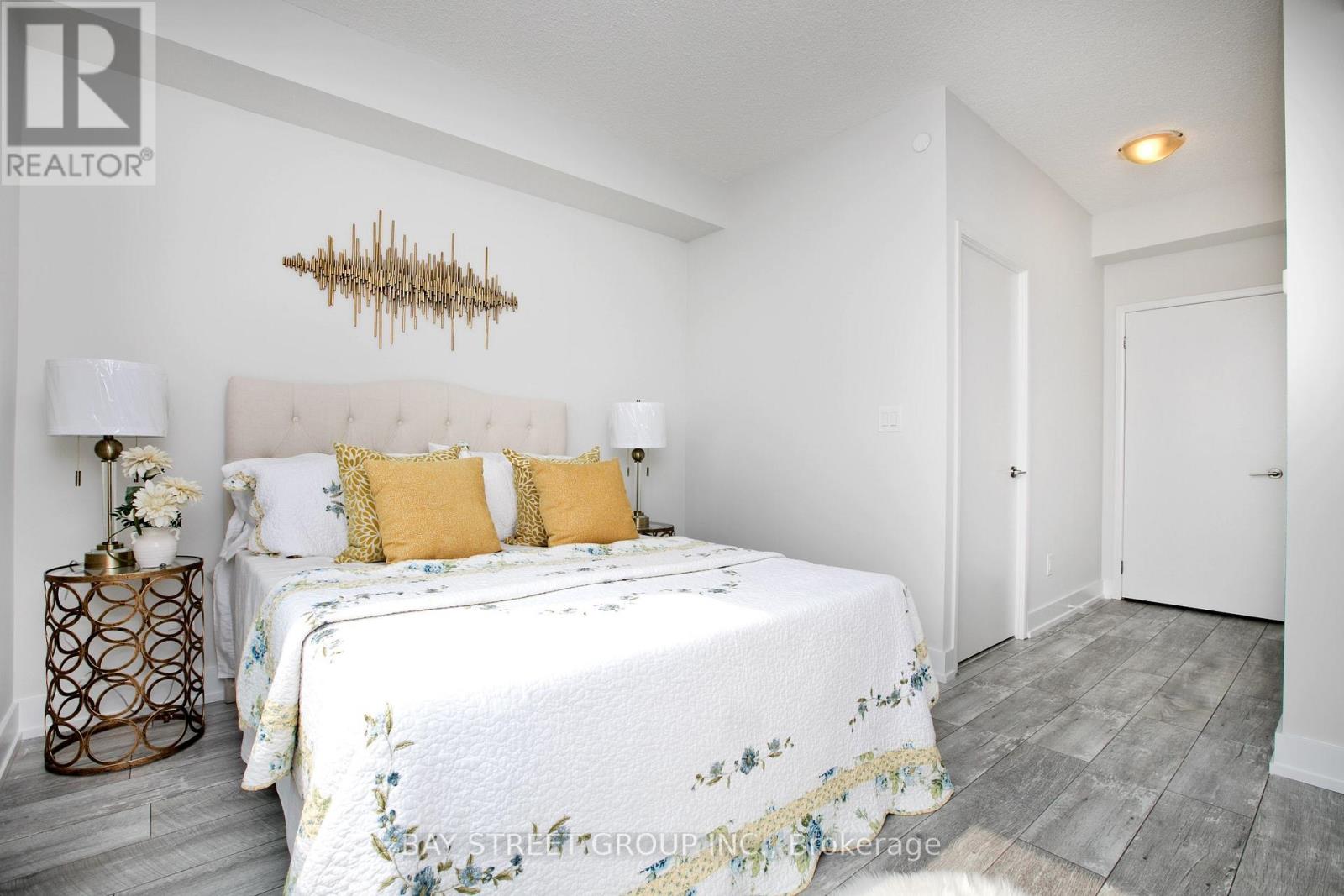 528 - 540 Bur Oak Avenue, Markham, Ontario  L6C 0Y2 - Photo 11 - N12423159