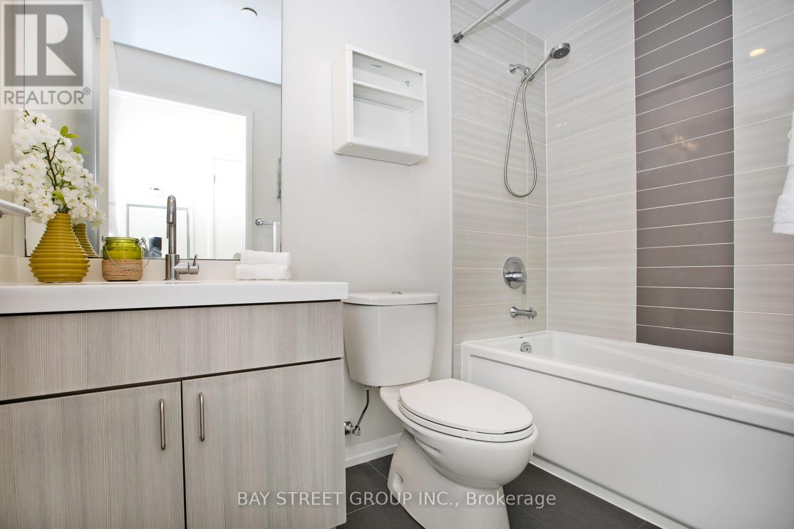 528 - 540 Bur Oak Avenue, Markham, Ontario  L6C 0Y2 - Photo 16 - N12423159