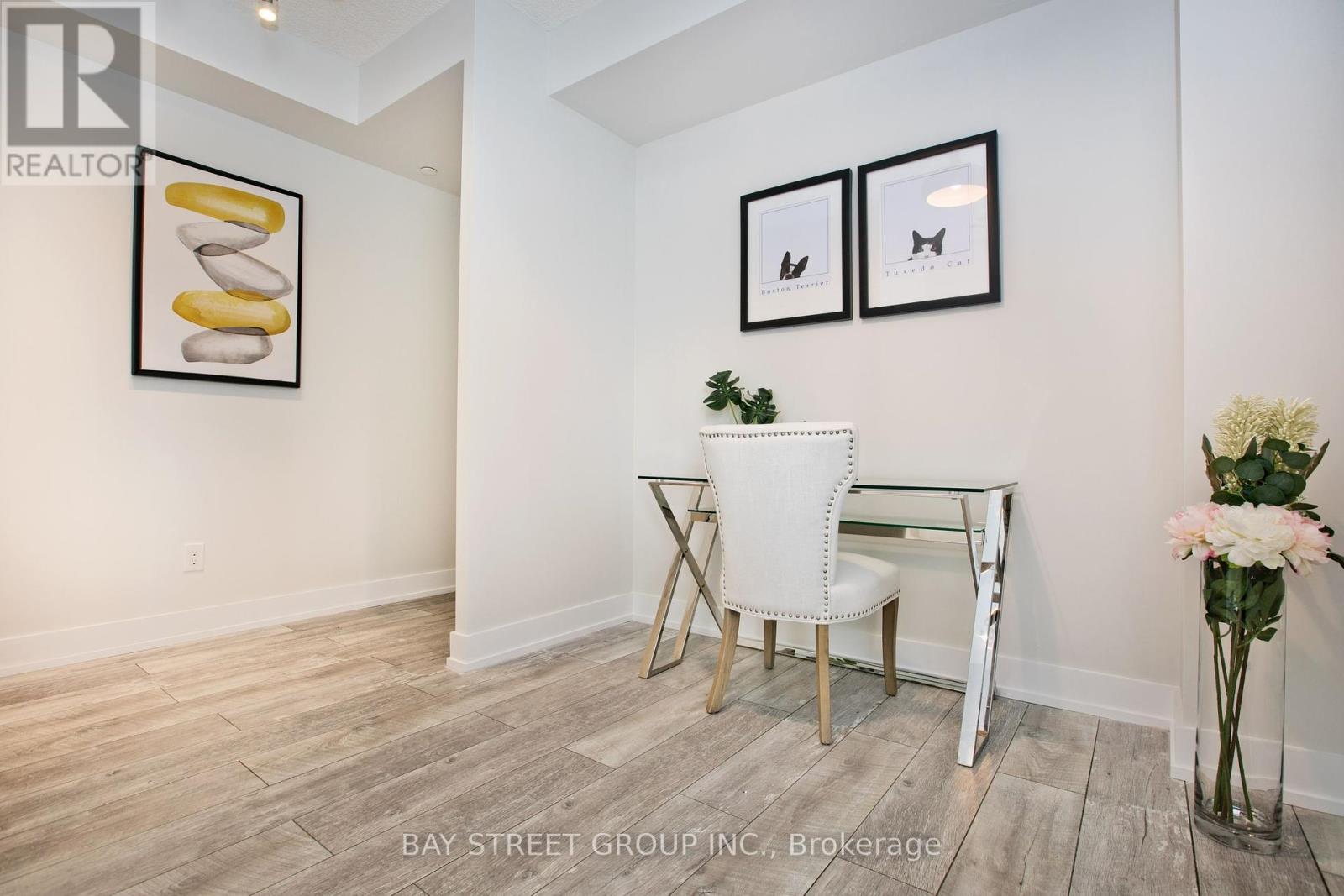 528 - 540 Bur Oak Avenue, Markham, Ontario  L6C 0Y2 - Photo 3 - N12423159