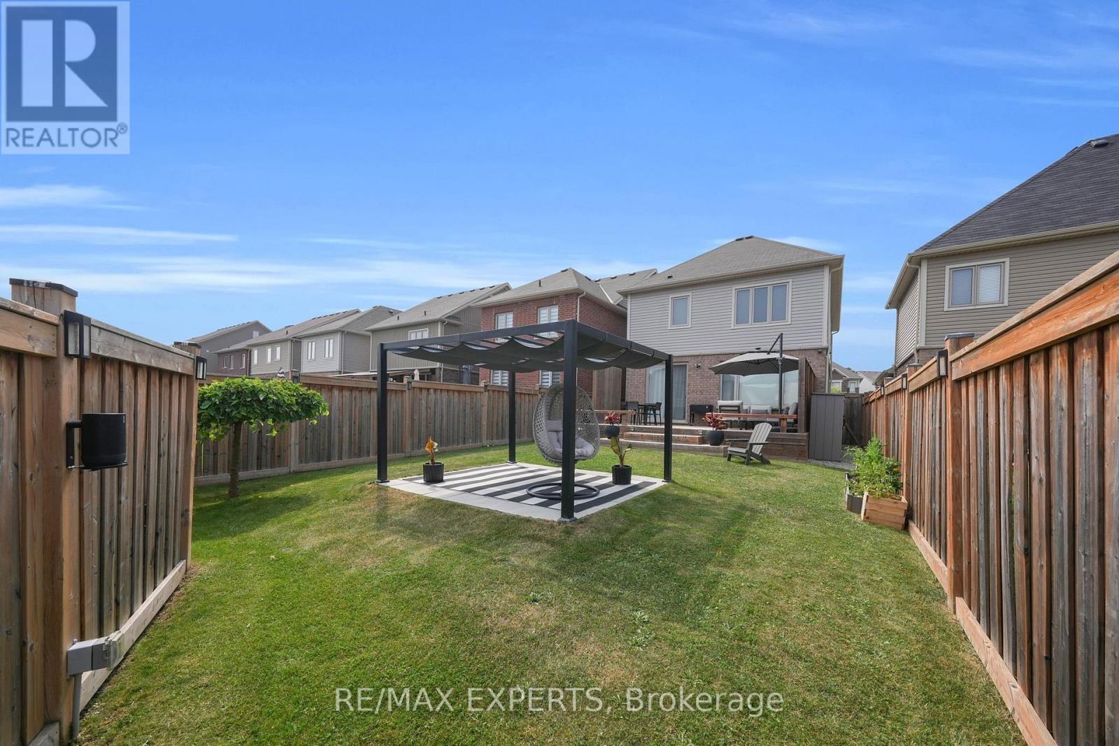 73 Donnan Drive, New Tecumseth, Ontario  L0G 1W0 - Photo 38 - N12423171