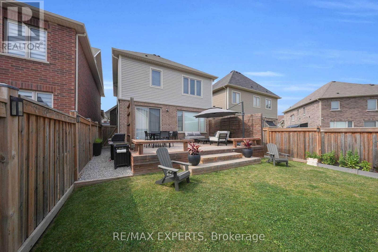 73 Donnan Drive, New Tecumseth, Ontario  L0G 1W0 - Photo 40 - N12423171