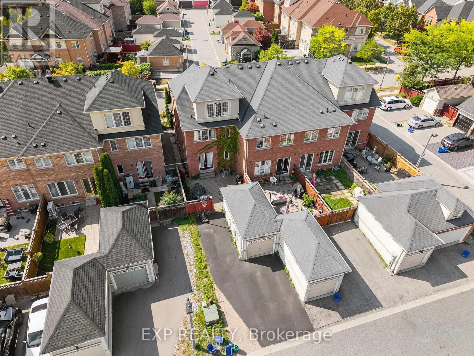25 Abberley Street, Markham, Ontario  L6B 0N2 - Photo 3 - N12423173