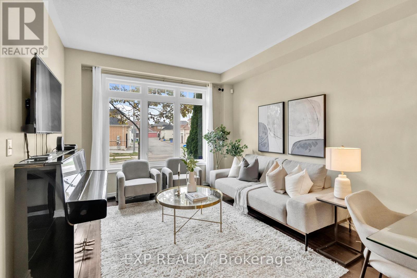 25 Abberley Street, Markham, Ontario  L6B 0N2 - Photo 4 - N12423173