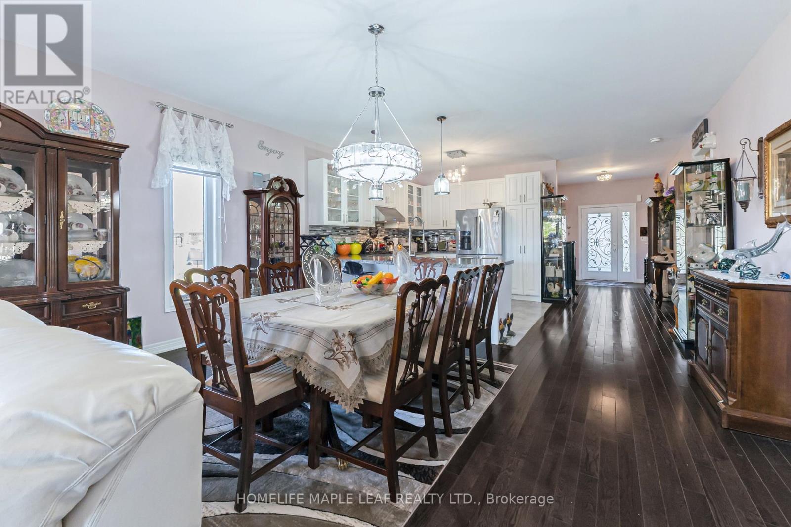 126 Kingsmere Crescent, New Tecumseth, Ontario  L9R 0K8 - Photo 11 - N12423179