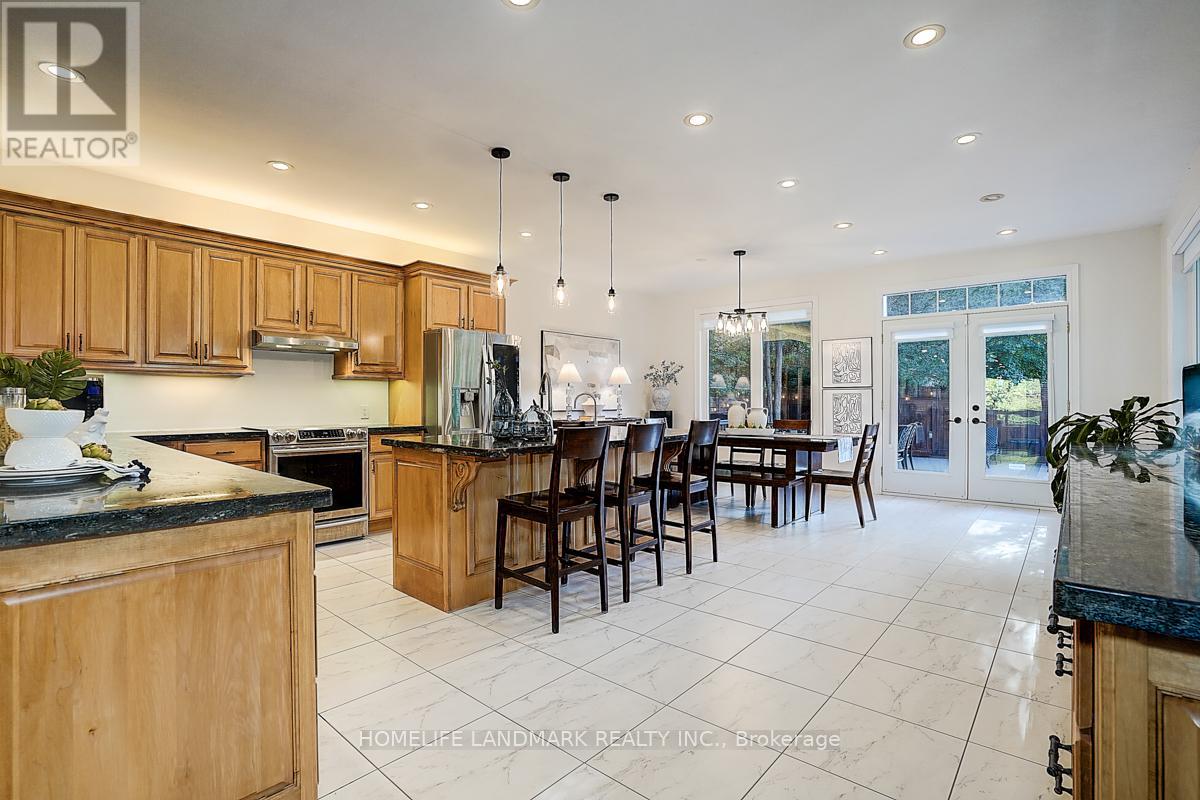 12 Paramount Road, Markham, Ontario  L3P 2V7 - Photo 15 - N12423185