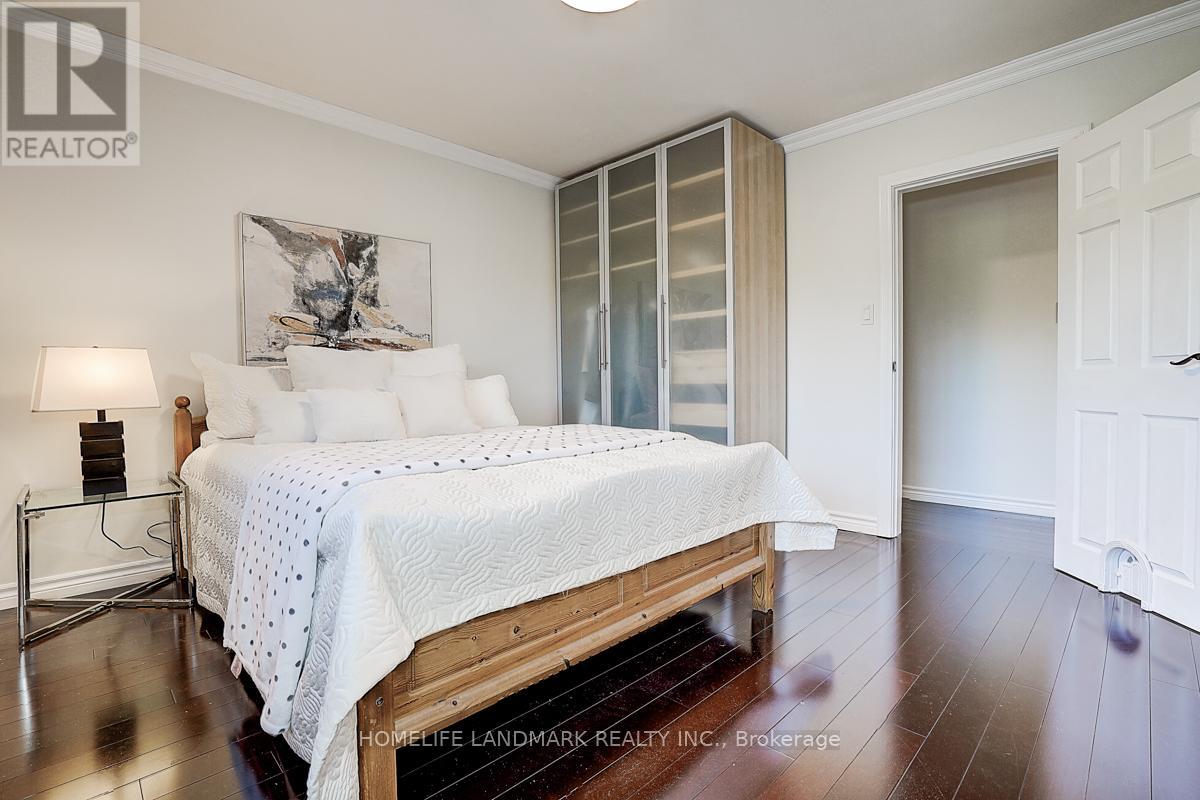 12 Paramount Road, Markham, Ontario  L3P 2V7 - Photo 25 - N12423185