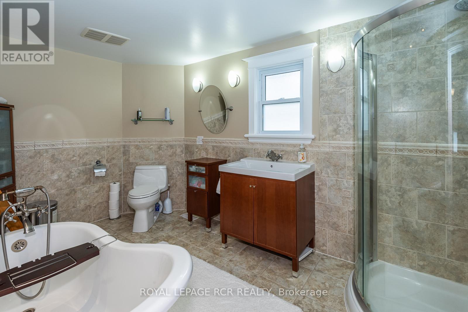 53 Metcalfe Street, Aurora (Aurora Village), Ontario  L4G 1E5 - Photo 20 - N12423190