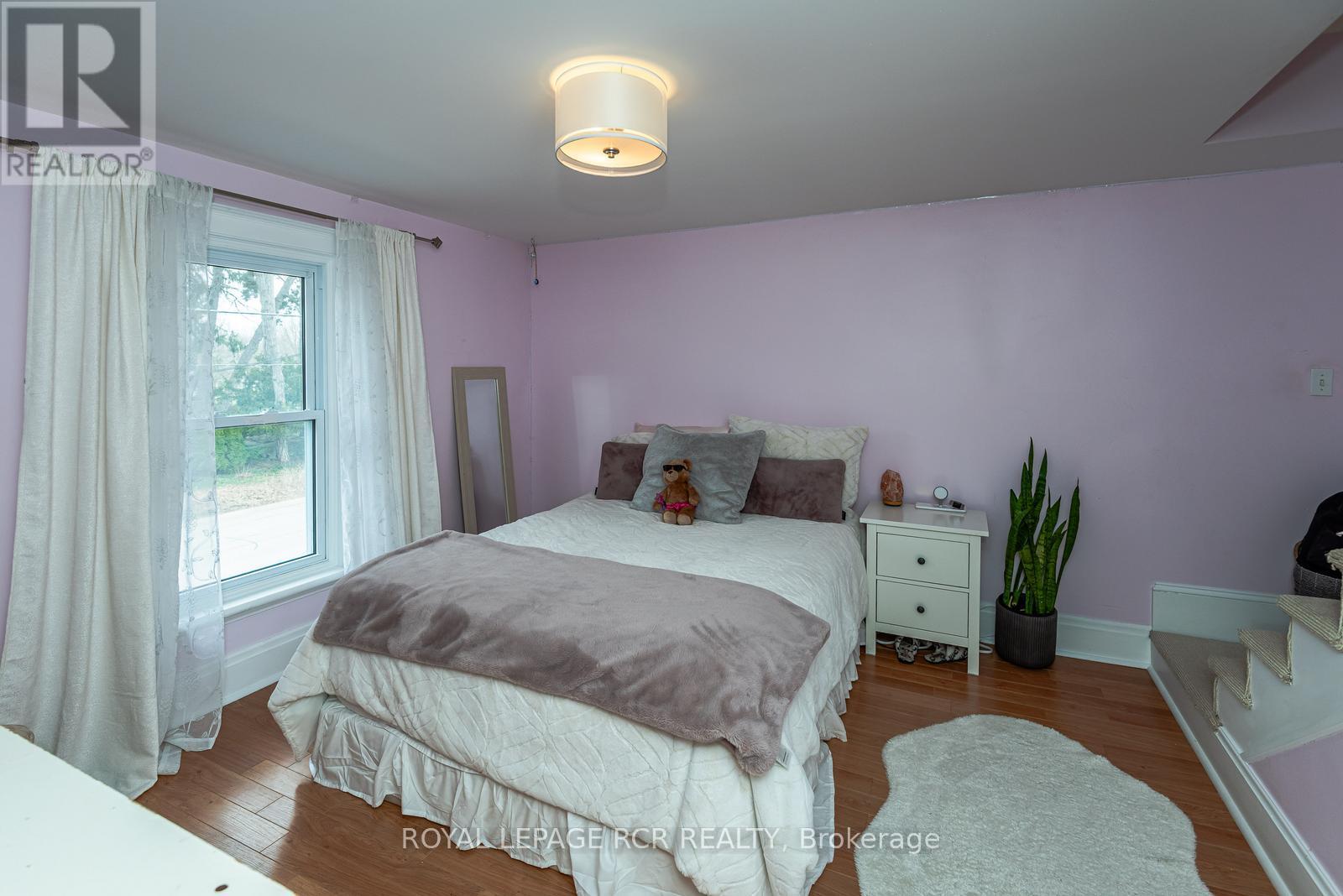 53 Metcalfe Street, Aurora (Aurora Village), Ontario  L4G 1E5 - Photo 9 - N12423190
