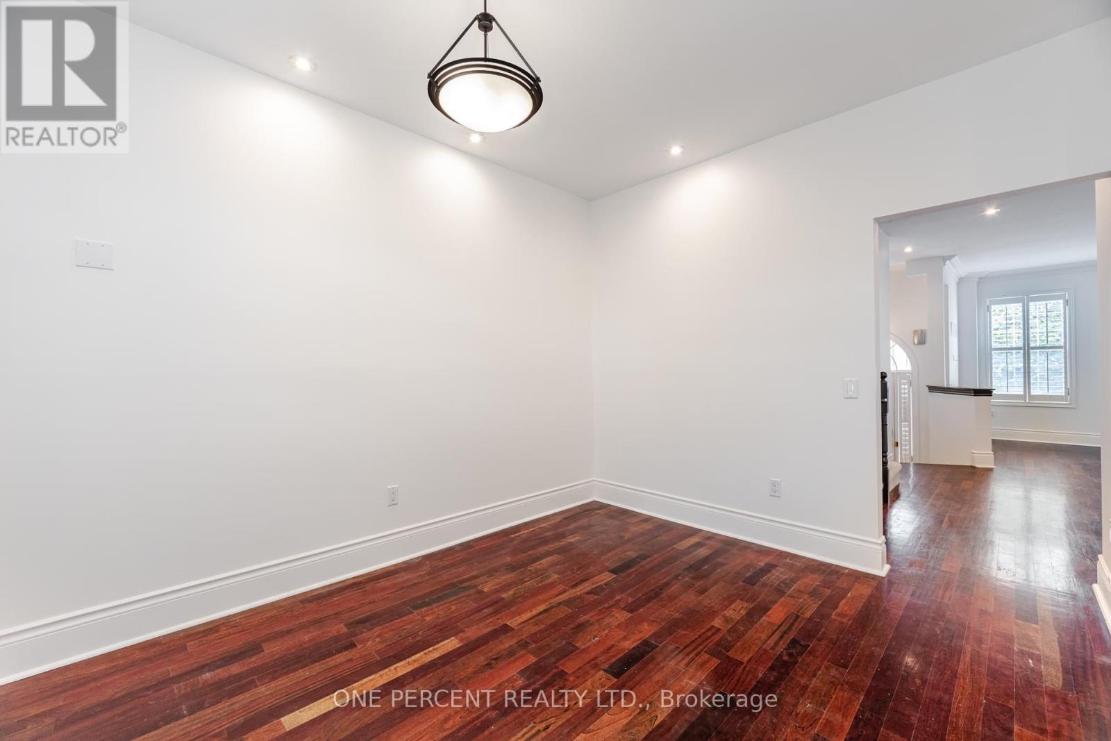 25 - 8038 Yonge Street, Vaughan (Uplands), Ontario  L4J 1W3 - Photo 20 - N12423253