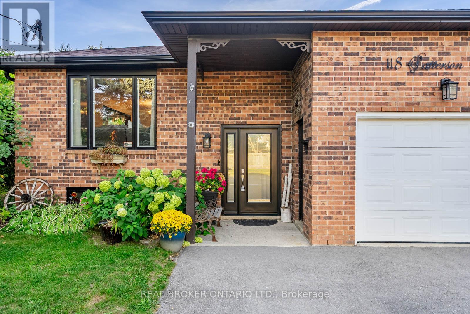 118 Patterson Street N, New Tecumseth, Ontario  L0G 1A0 - Photo 2 - N12423282