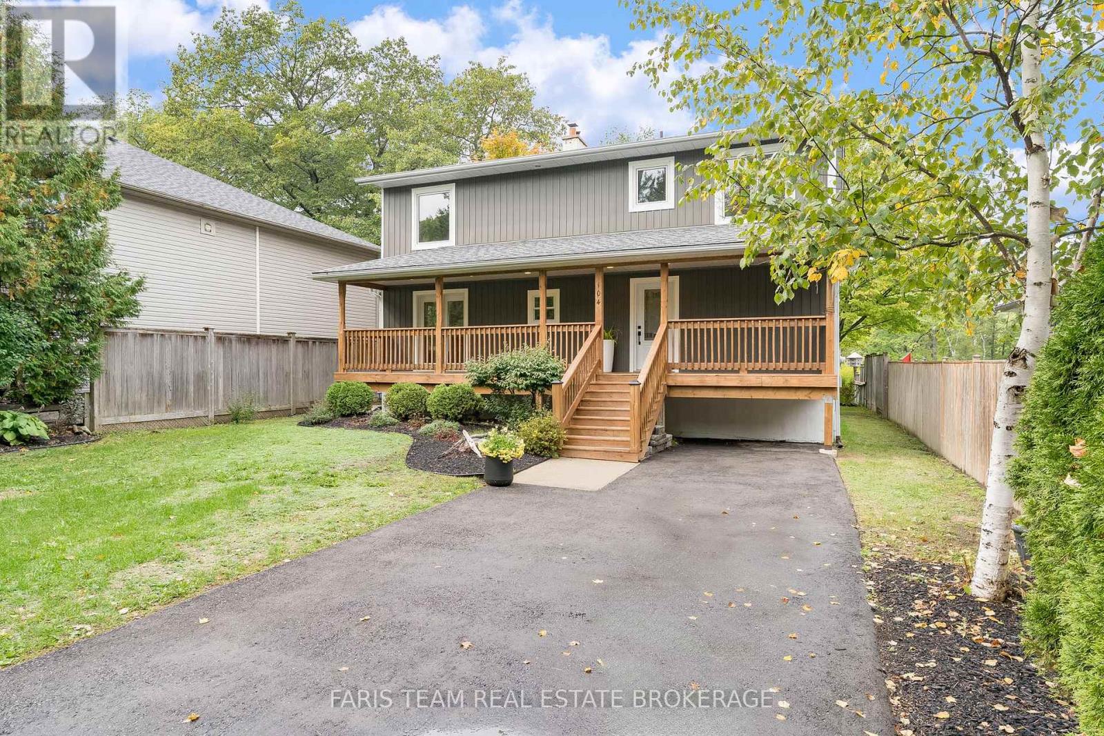 104 KNOX ROAD E, Wasaga Beach, Ontario