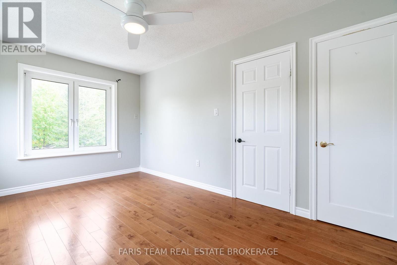 104 Knox Road E, Wasaga Beach, Ontario  L9Z 2T5 - Photo 25 - S12423255