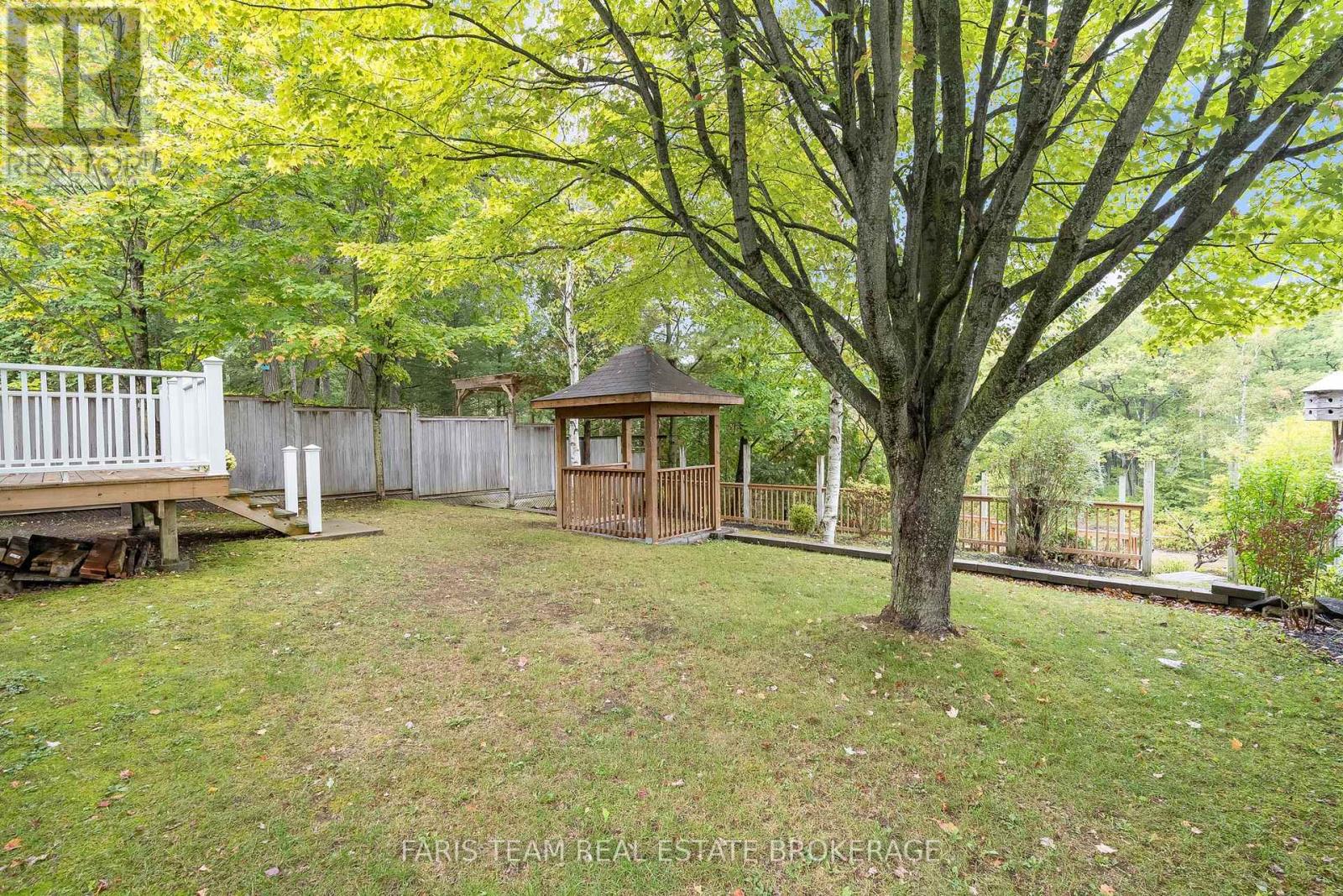 104 Knox Road E, Wasaga Beach, Ontario  L9Z 2T5 - Photo 40 - S12423255