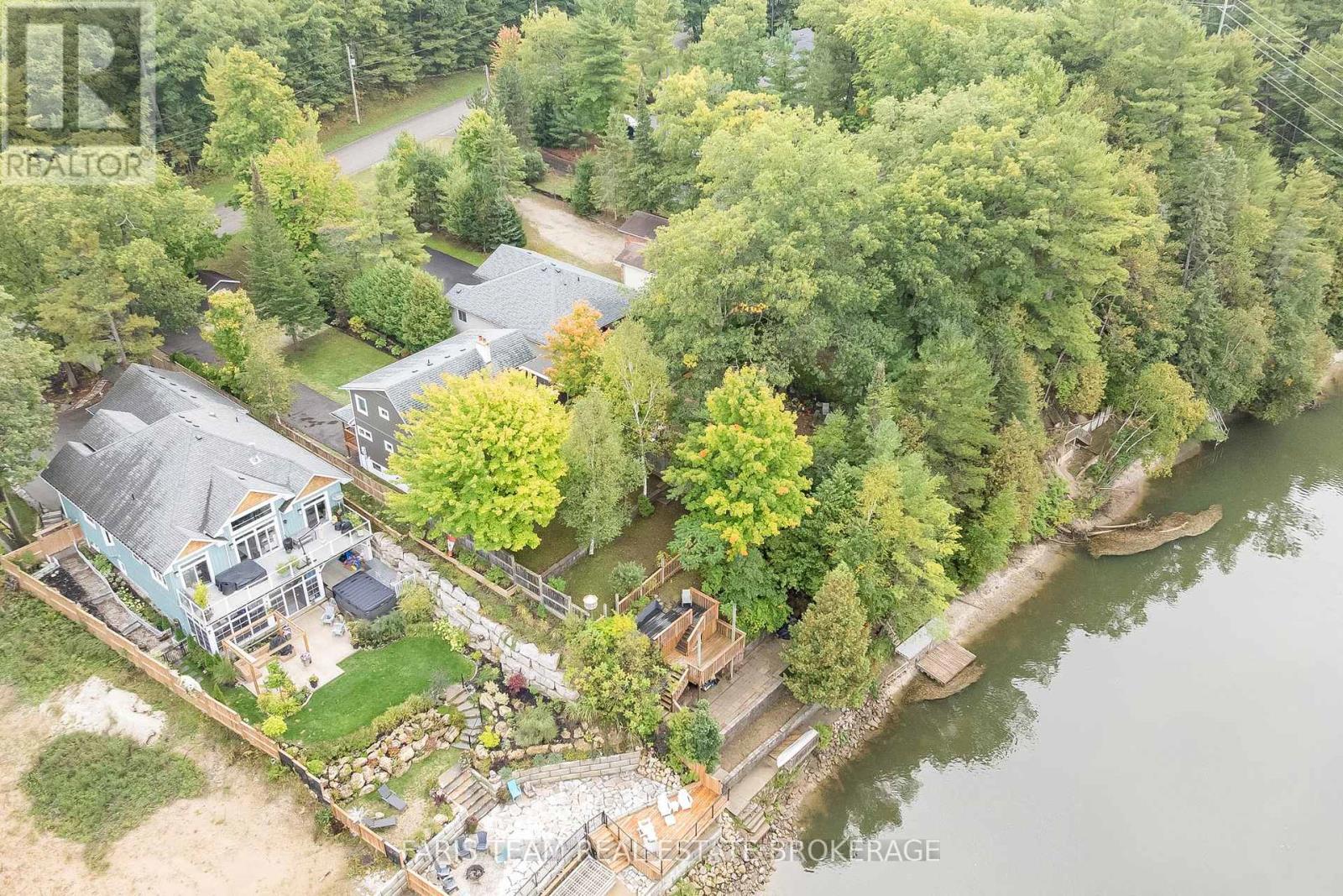 104 Knox Road E, Wasaga Beach, Ontario  L9Z 2T5 - Photo 47 - S12423255