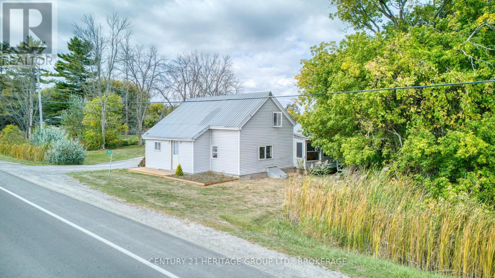 6913 County 2 Road, Loyalist, Ontario  K7R 3K6 - Photo 43 - X12423336