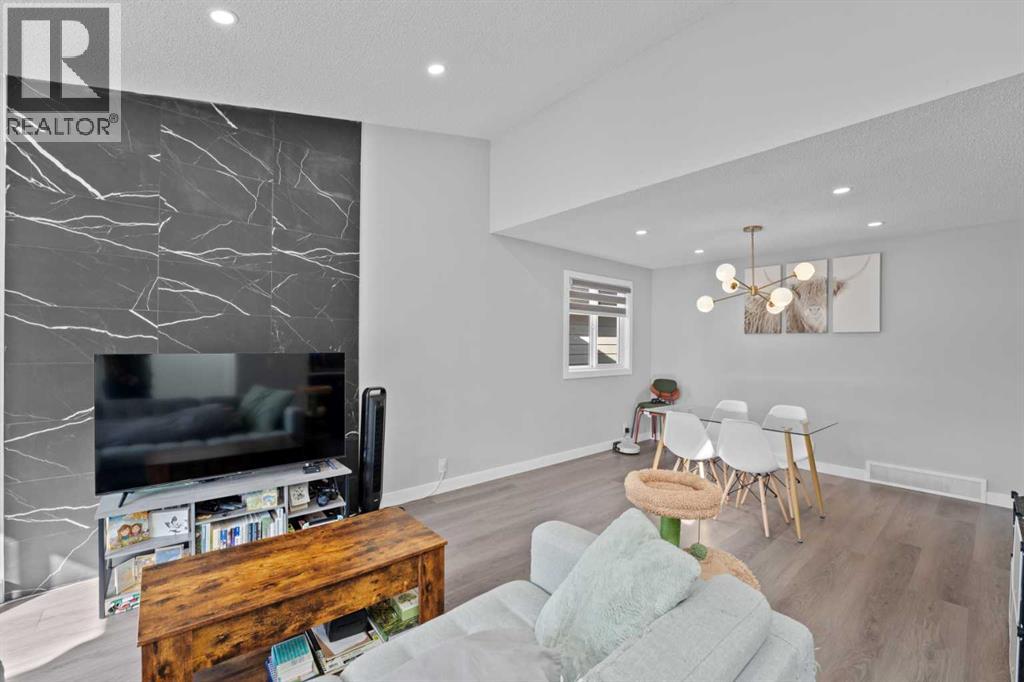 12 Cedargrove Road Sw, Calgary, Alberta  T2W 4T9 - Photo 6 - A2258162