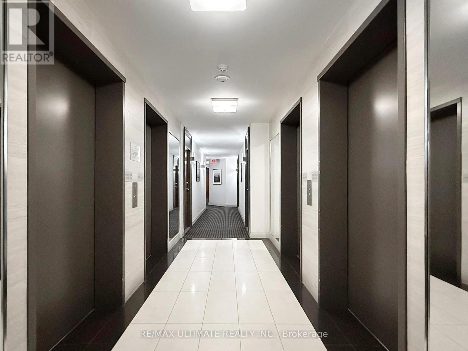 1113 - 300 Bloor Street E, Toronto, Ontario  M4W 3Y2 - Photo 2 - C12376958