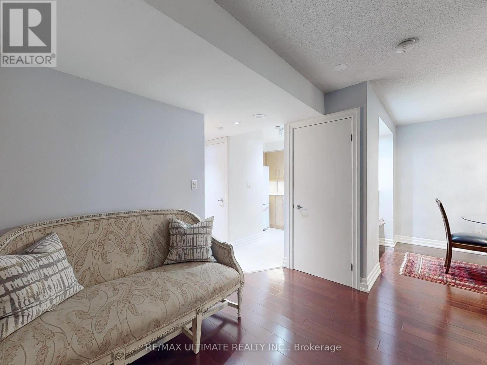 1113 - 300 Bloor Street E, Toronto, Ontario  M4W 3Y2 - Photo 7 - C12376958