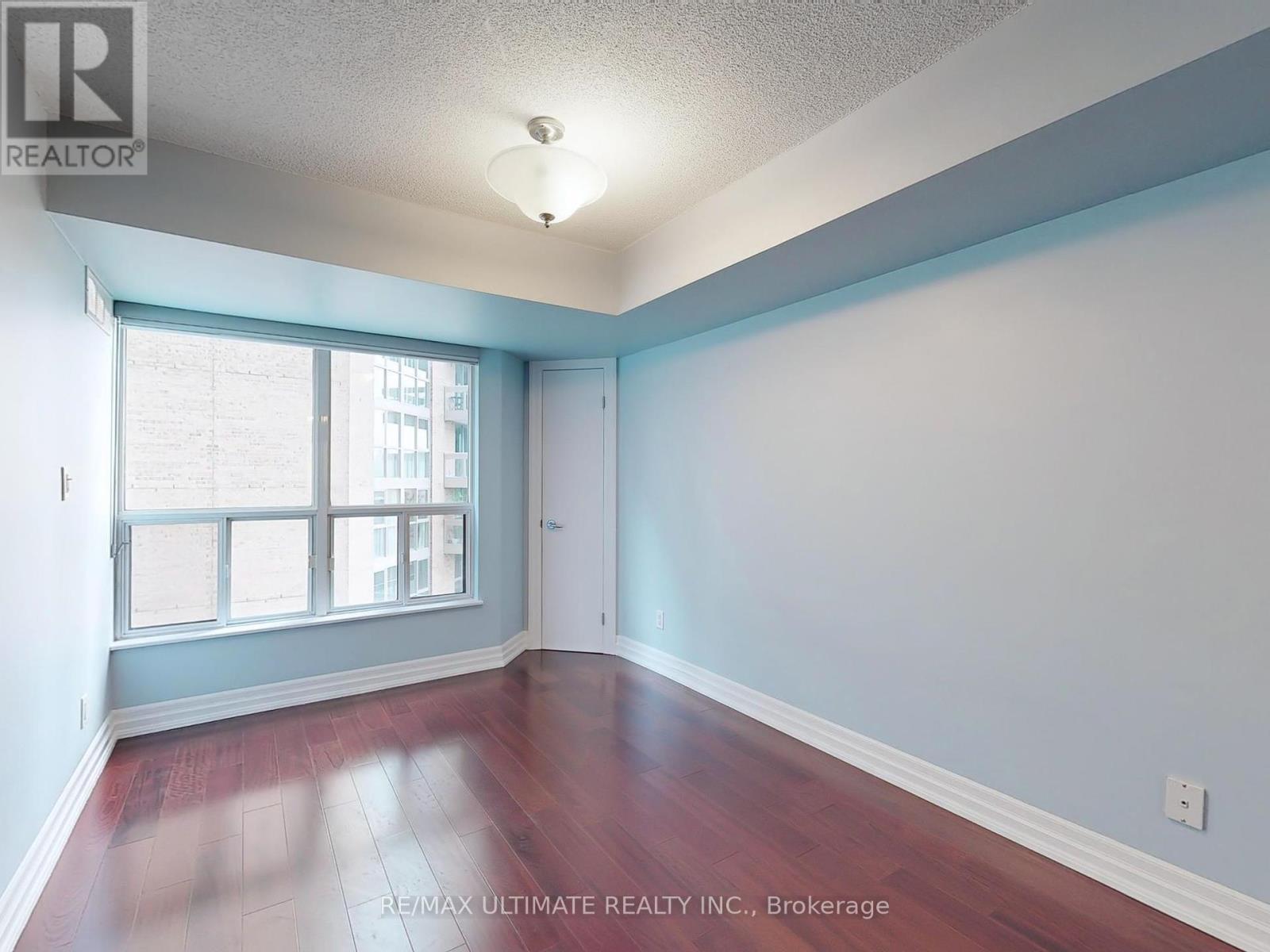 1113 - 300 Bloor Street E, Toronto, Ontario  M4W 3Y2 - Photo 4 - C12376958
