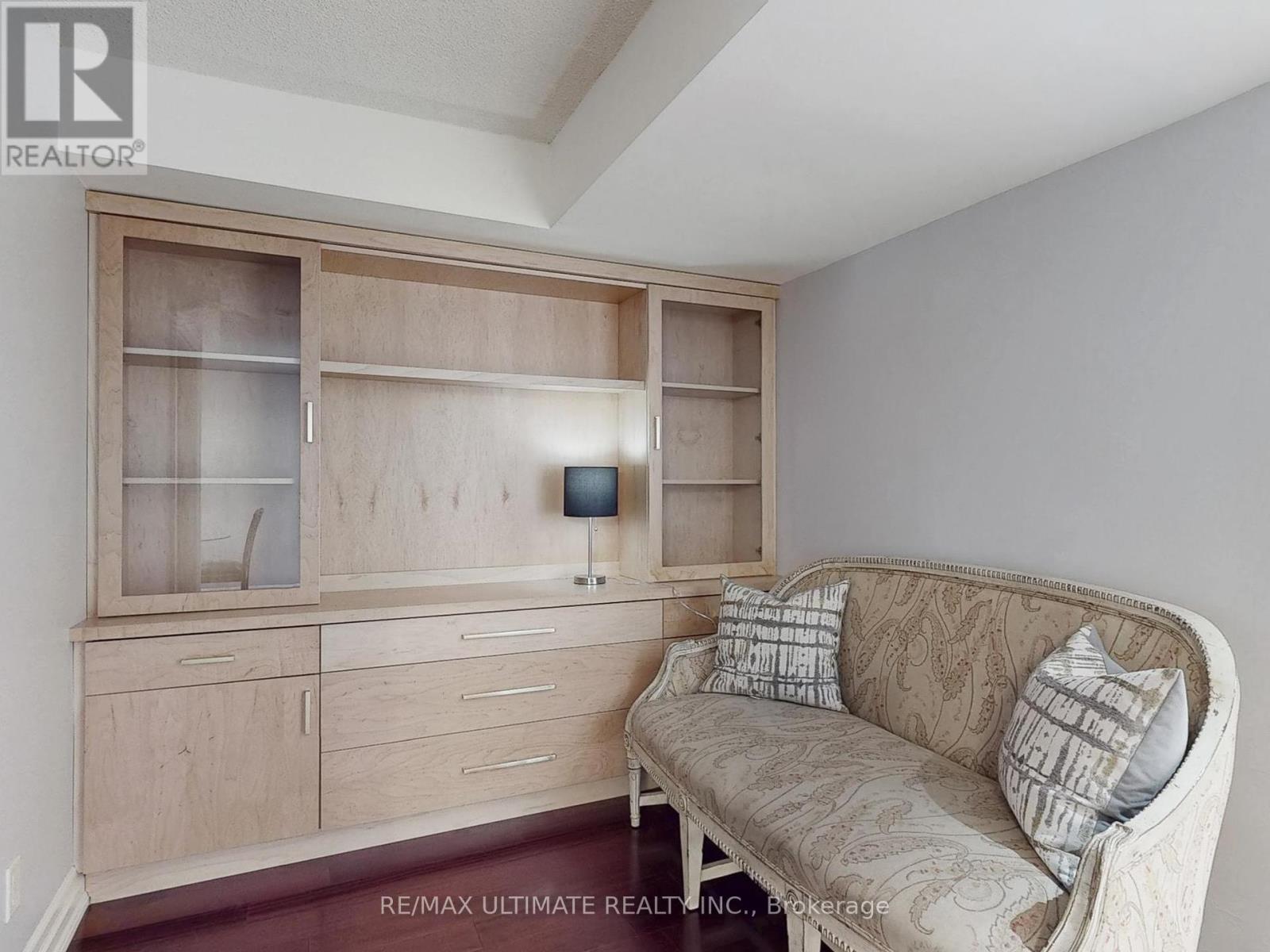 1113 - 300 Bloor Street E, Toronto, Ontario  M4W 3Y2 - Photo 8 - C12376958
