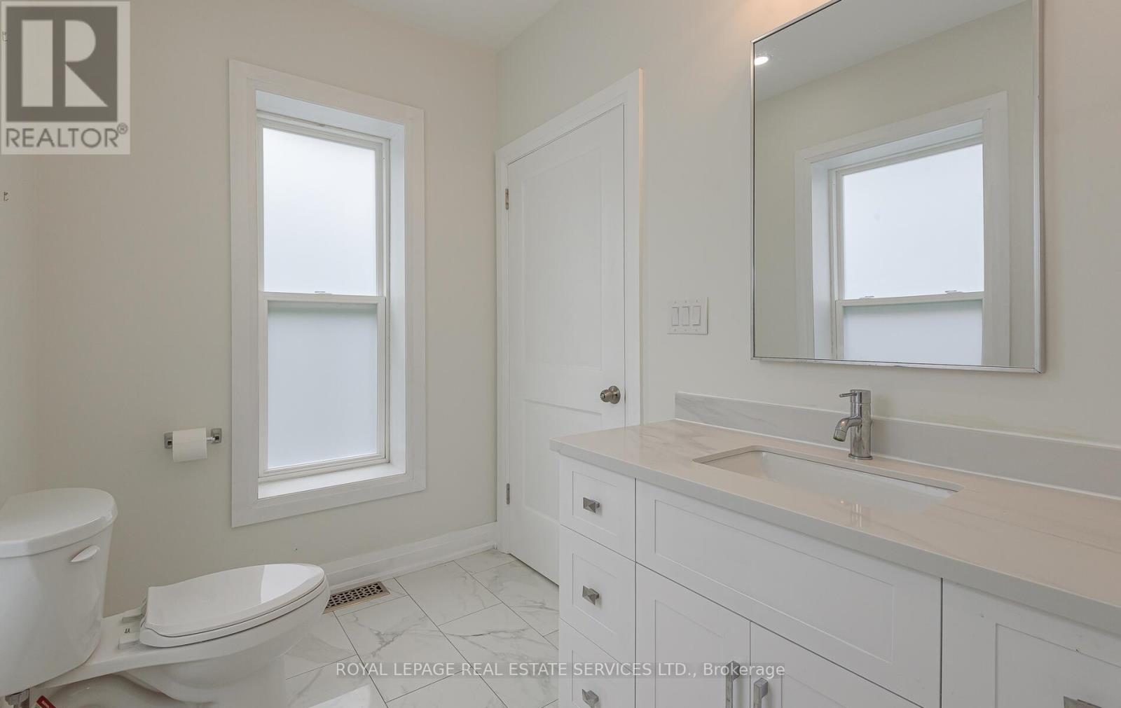 631 Lawrence Street, Cambridge, Ontario  N3H 2M8 - Photo 14 - X12258214
