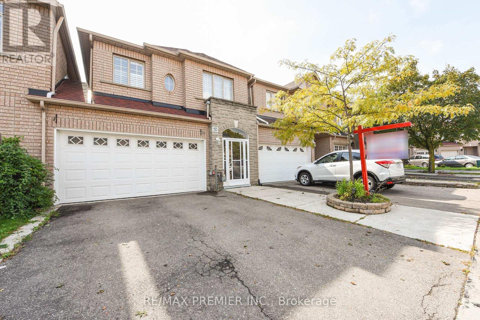 15d View Green Crescent, Toronto, Ontario  M9W 7C9 - Photo 1 - W12422325