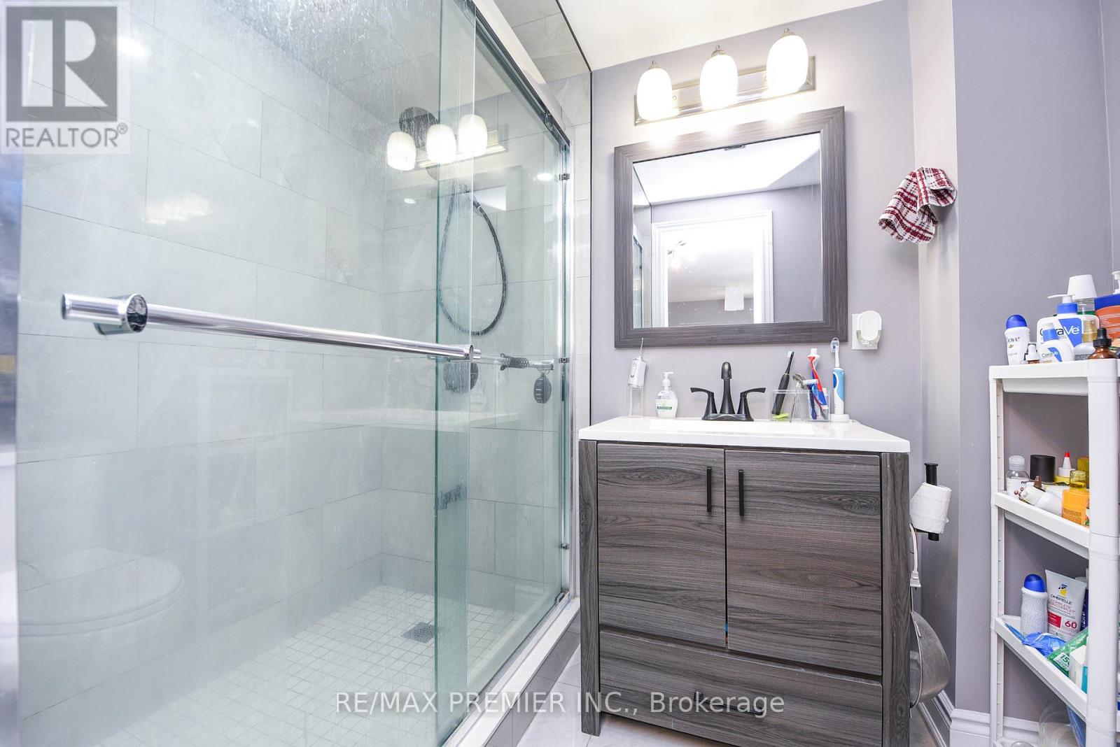15d View Green Crescent, Toronto, Ontario  M9W 7C9 - Photo 46 - W12422325