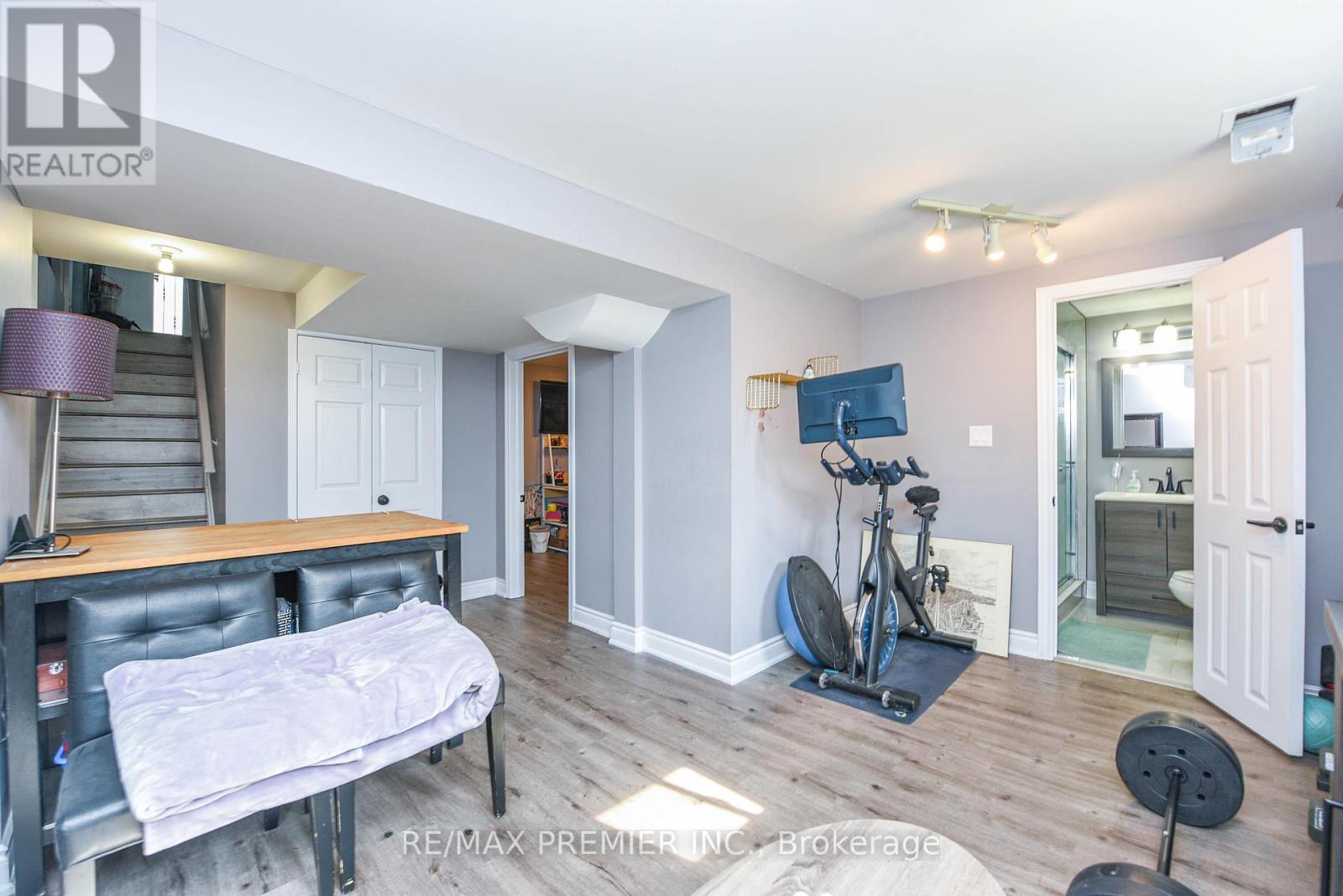 15d View Green Crescent, Toronto, Ontario  M9W 7C9 - Photo 43 - W12422325