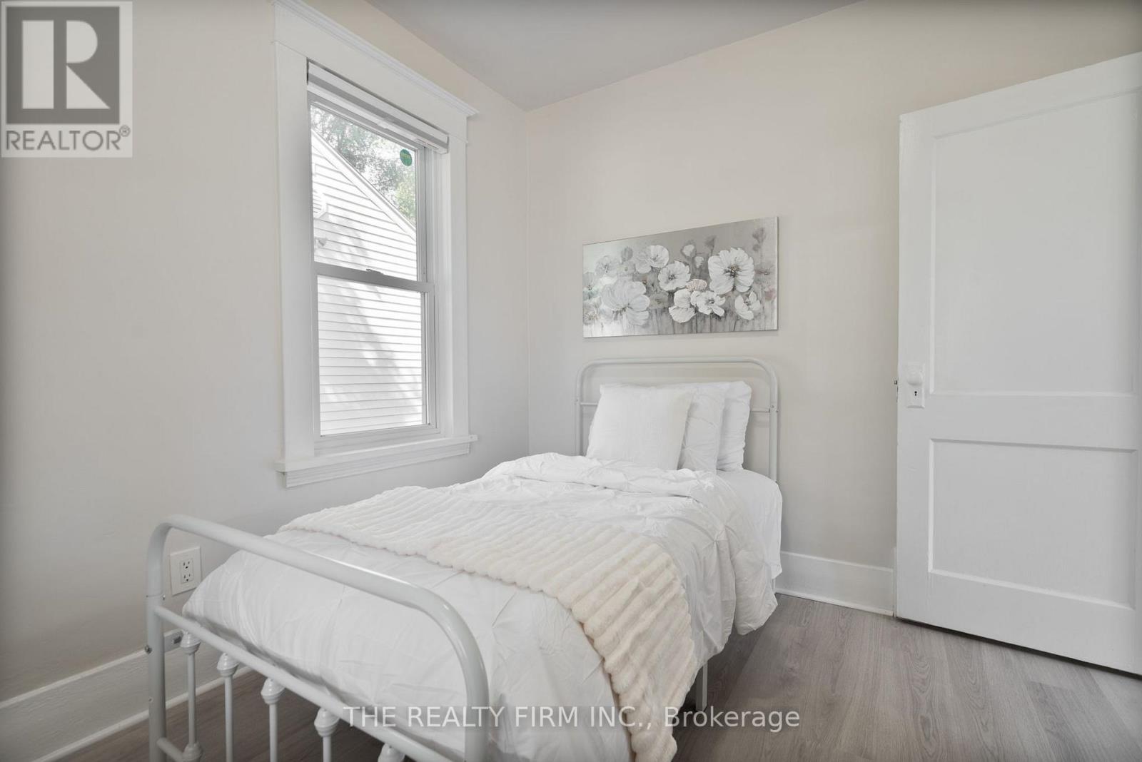 166 Giles Street, London East, Ontario  N5Z 2W1 - Photo 17 - X12423358
