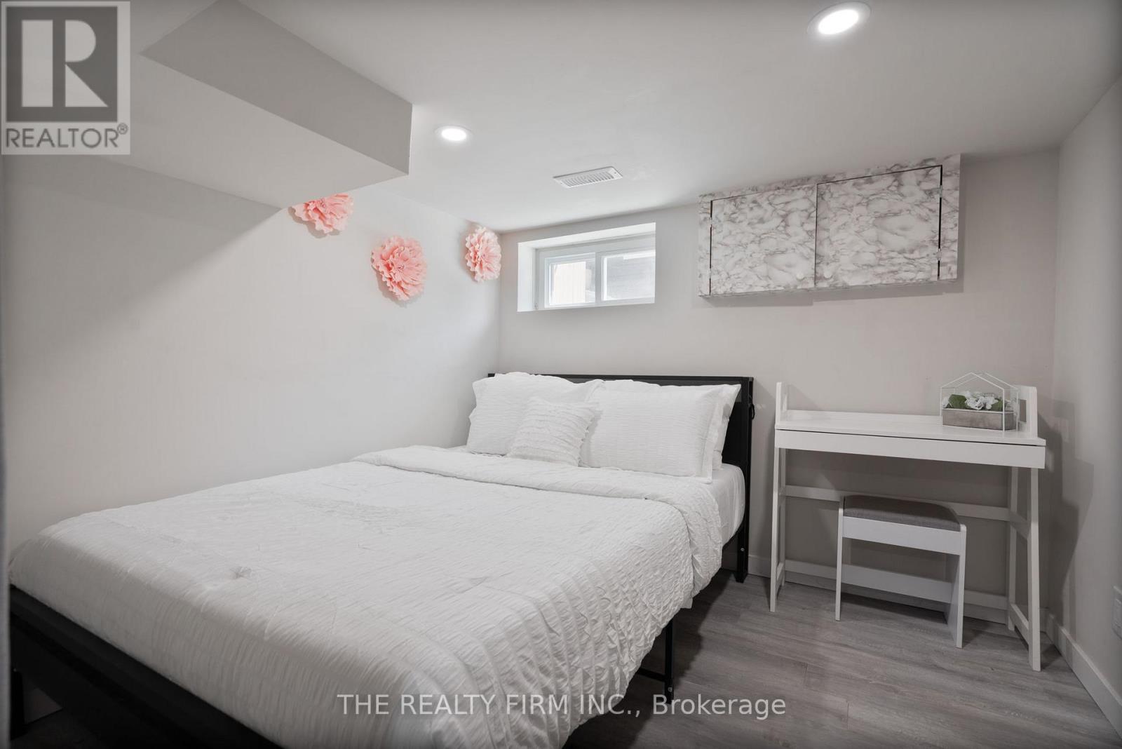 166 Giles Street, London East, Ontario  N5Z 2W1 - Photo 24 - X12423358