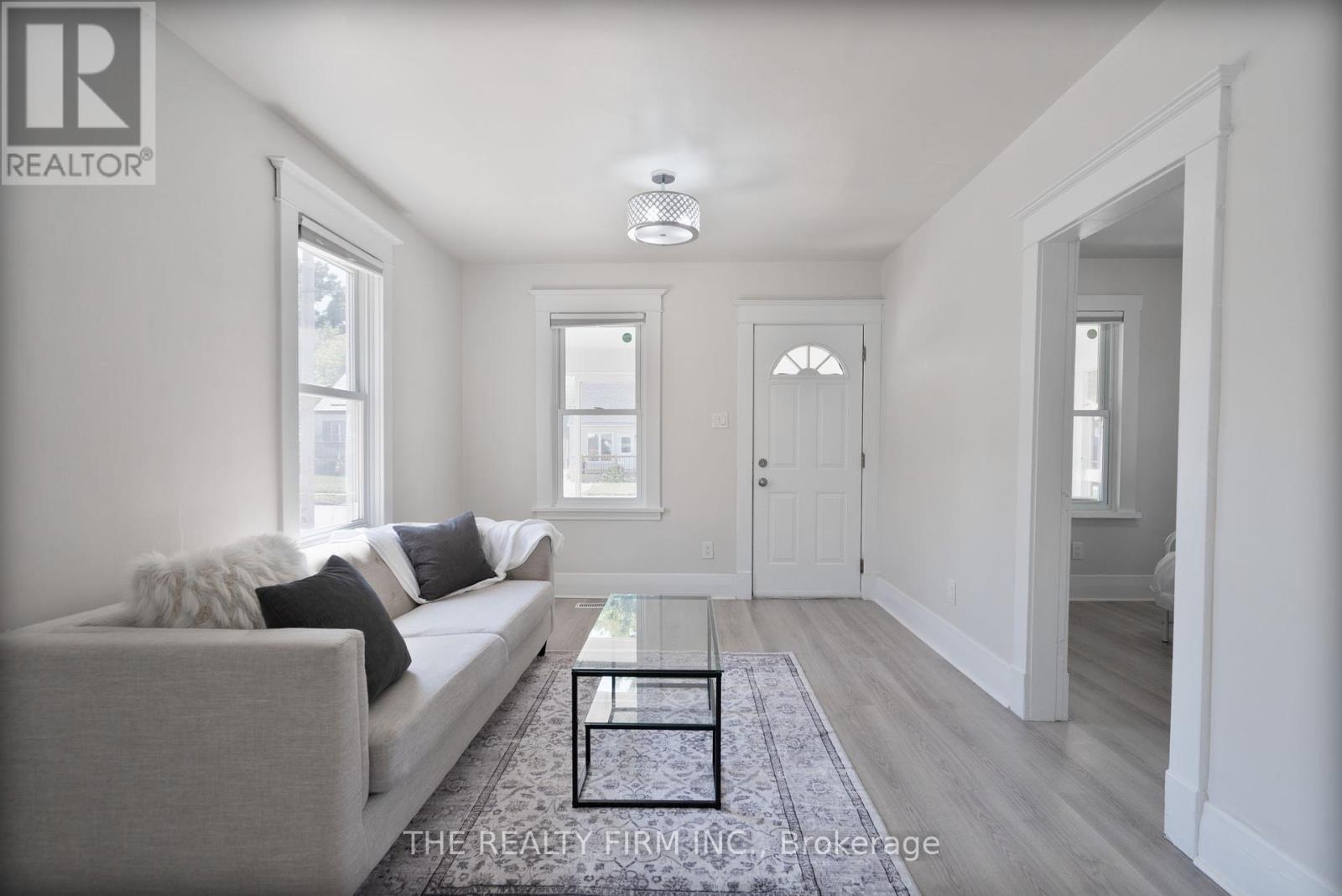 166 Giles Street, London East, Ontario  N5Z 2W1 - Photo 6 - X12423358