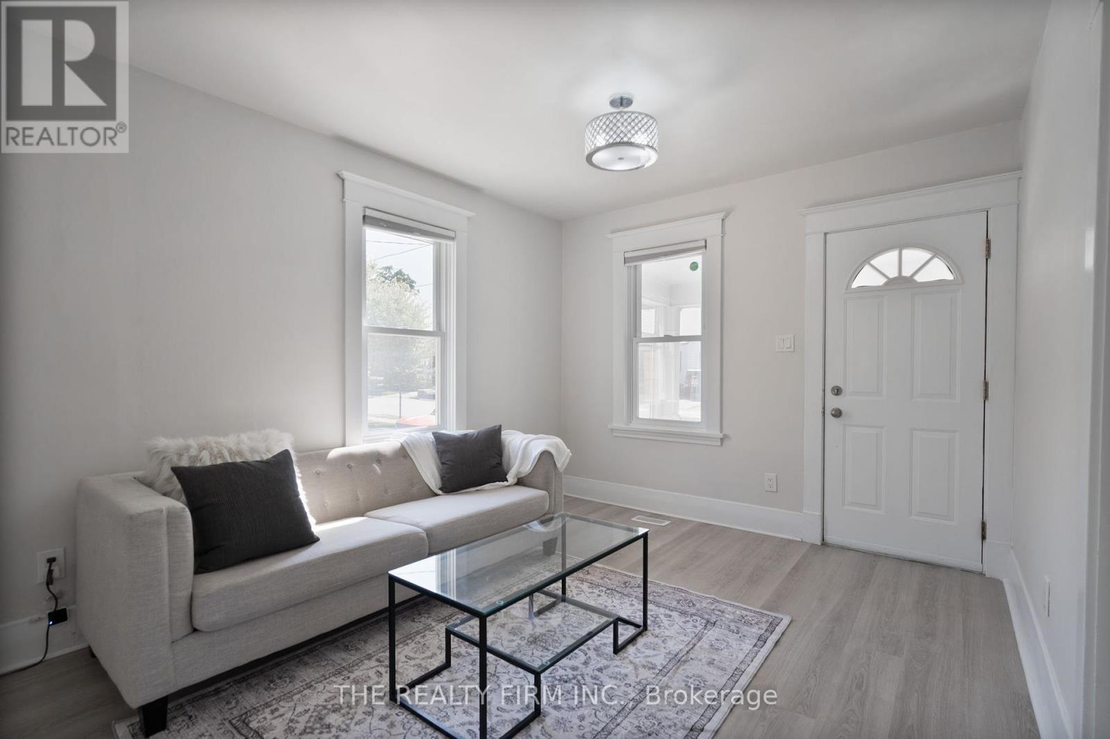166 Giles Street, London East, Ontario  N5Z 2W1 - Photo 7 - X12423358