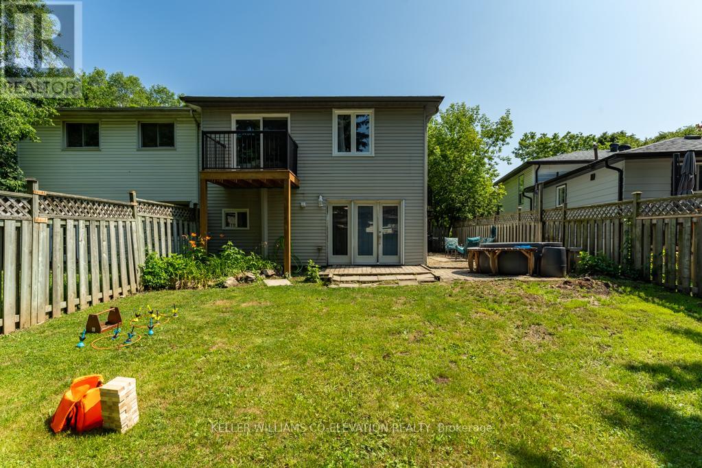 1555 Newlands Crescent, Burlington, Ontario  L7M 1P1 - Photo 40 - W12423200