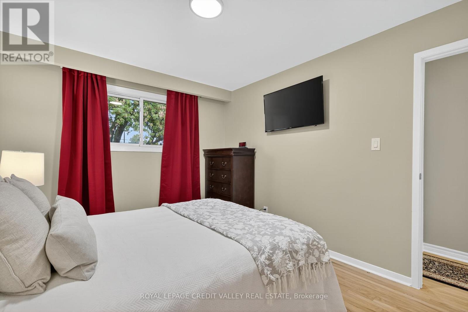 23 Caldwell Crescent, Brampton, Ontario  L6W 1A2 - Photo 20 - W12423209