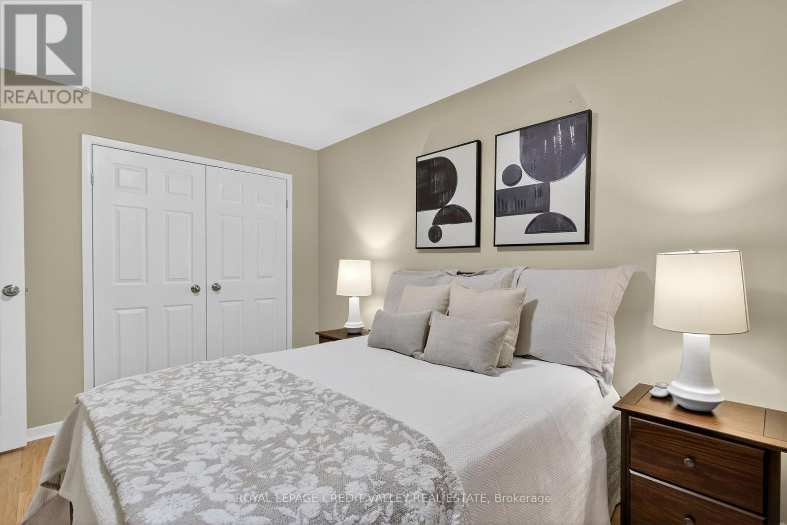 23 Caldwell Crescent, Brampton, Ontario  L6W 1A2 - Photo 21 - W12423209