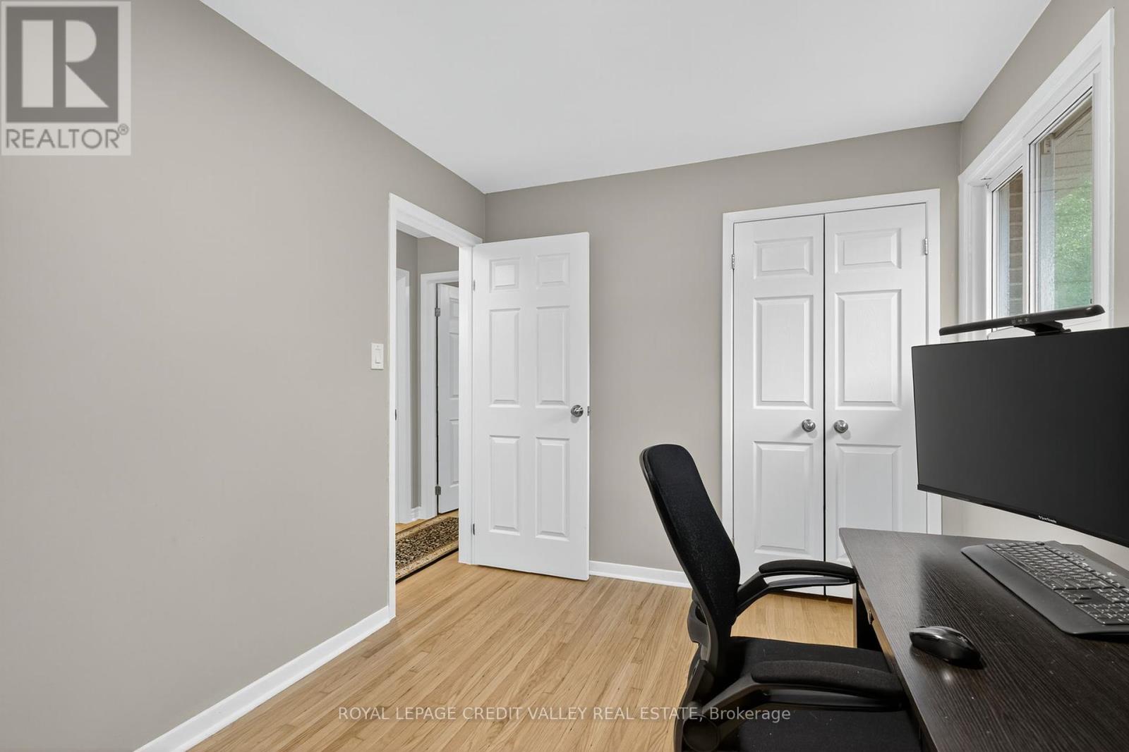 23 Caldwell Crescent, Brampton, Ontario  L6W 1A2 - Photo 24 - W12423209