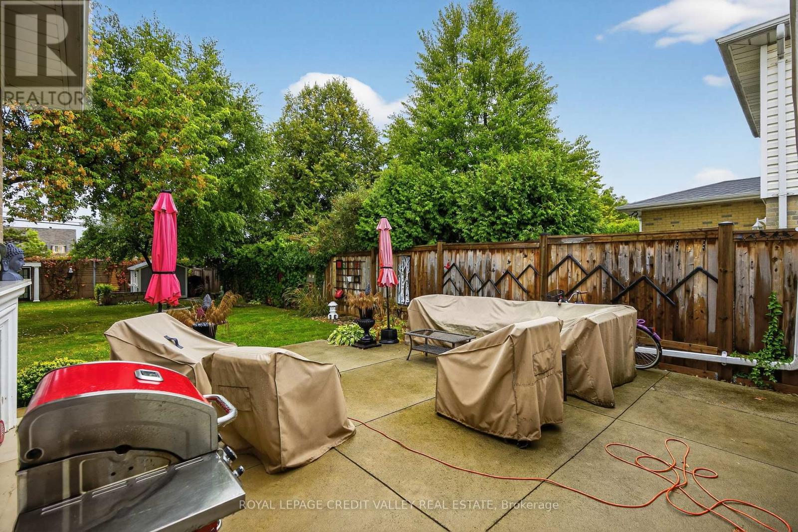 23 Caldwell Crescent, Brampton, Ontario  L6W 1A2 - Photo 41 - W12423209