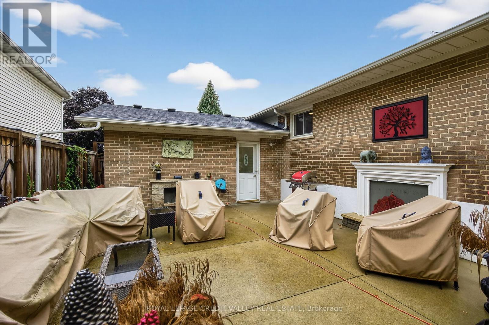 23 Caldwell Crescent, Brampton, Ontario  L6W 1A2 - Photo 42 - W12423209