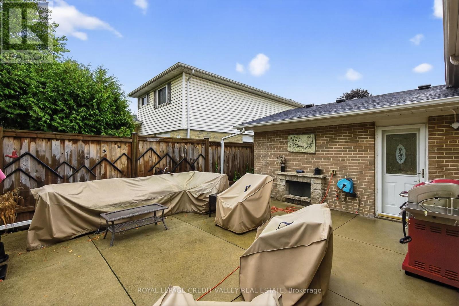 23 Caldwell Crescent, Brampton, Ontario  L6W 1A2 - Photo 43 - W12423209