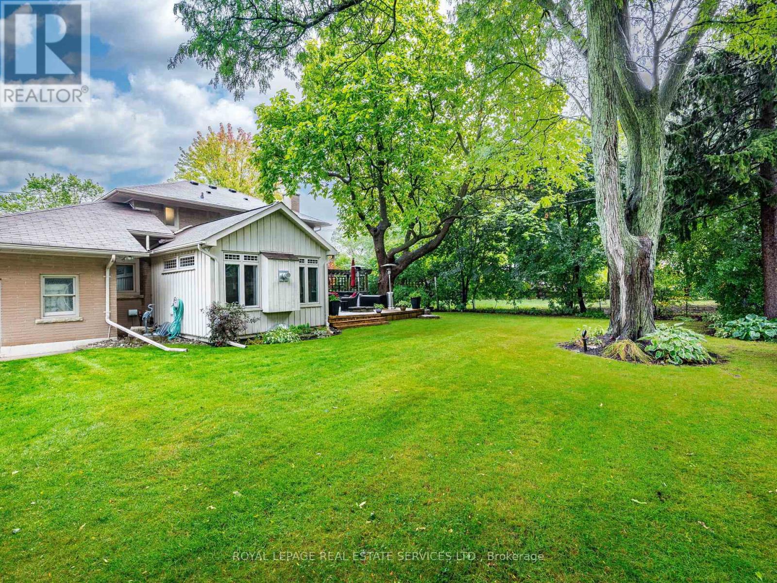 153 Elliott Street, Brampton, Ontario  L6Y 1W7 - Photo 36 - W12423292