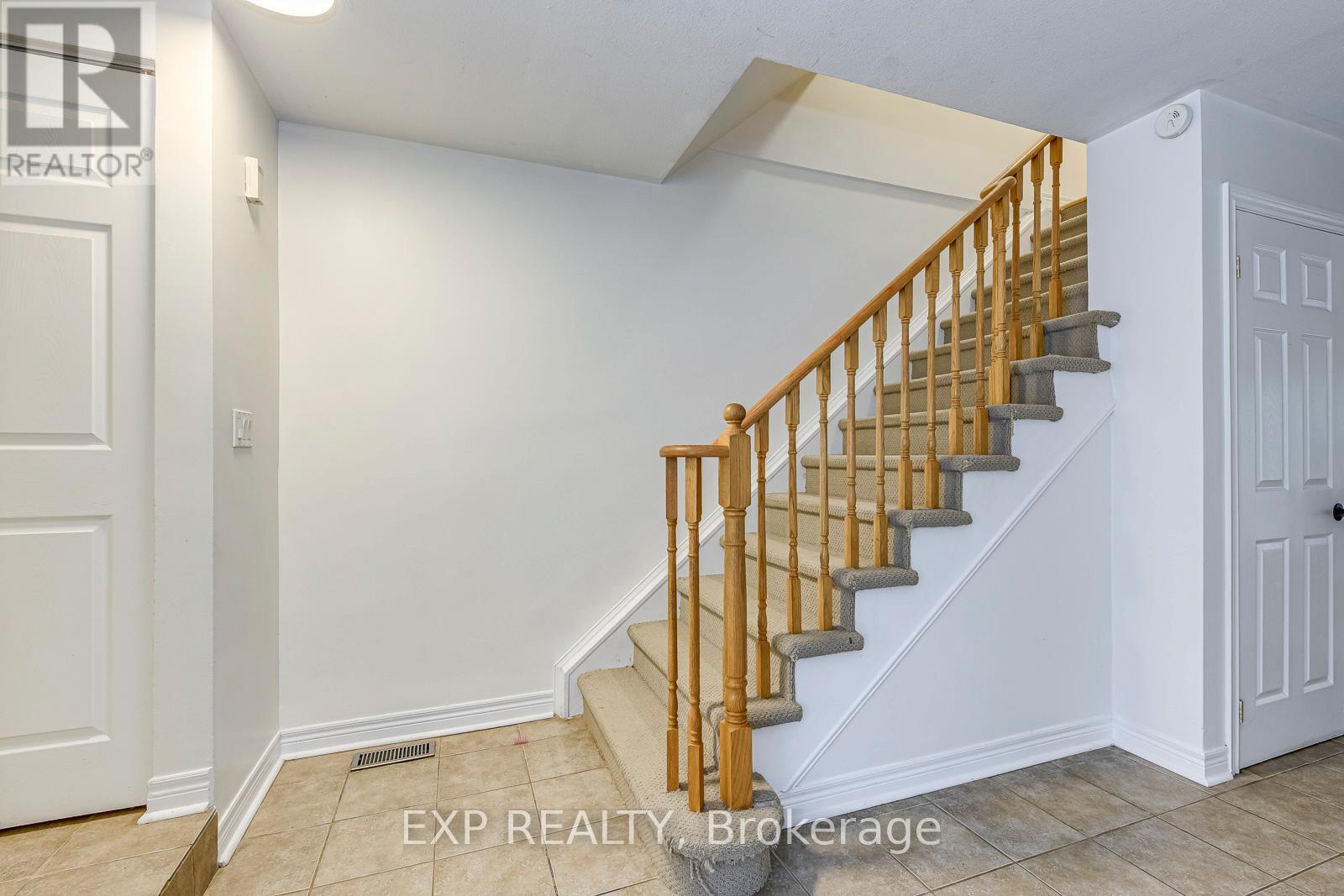 795 - 795 Hyde Road, Burlington, Ontario  L7S 1S6 - Photo 18 - W12423309