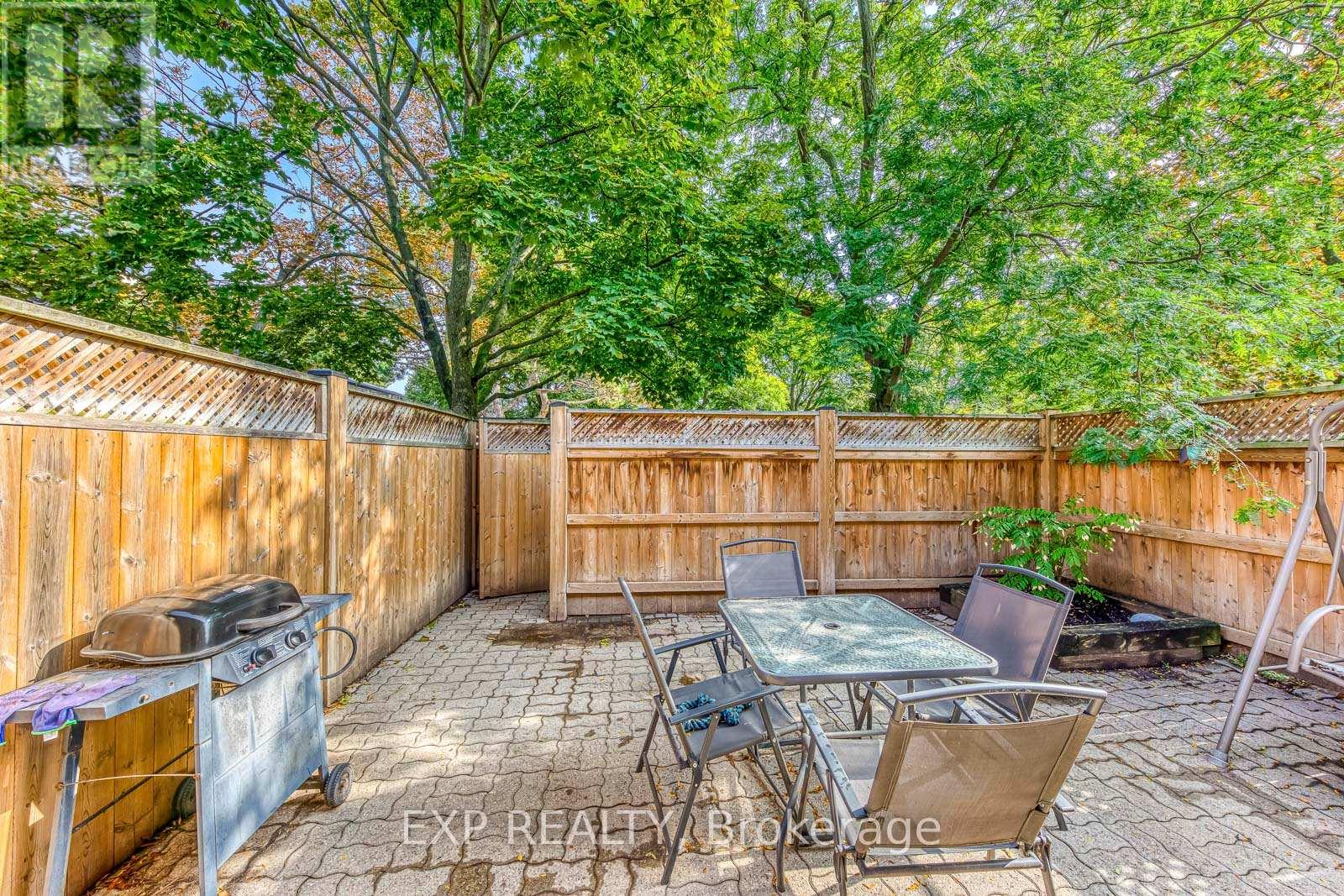 795 - 795 Hyde Road, Burlington, Ontario  L7S 1S6 - Photo 35 - W12423309